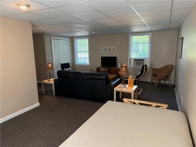 Welcome to 1676 Kingstown Road-a charming and spacious South - photo 20