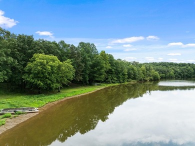 One of a kind mobile home sitting on Bear Creek, with navigable - photo 2