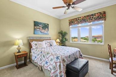 If you've been waiting for an END unit, PENTHOUSE condo with one - photo 23