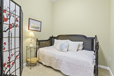 If you've been waiting for an END unit, PENTHOUSE condo with one - photo 27