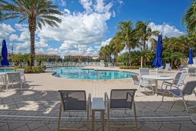 If you've been waiting for an END unit, PENTHOUSE condo with one - photo 34