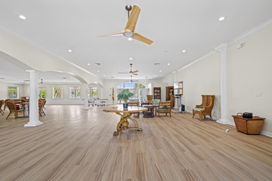 If you've been waiting for an END unit, PENTHOUSE condo with one - photo 39