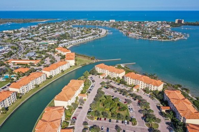 If you've been waiting for an END unit, PENTHOUSE condo with one - photo 46