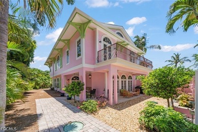 Welcome to your private island retreat on Captiva Island, where - photo 2