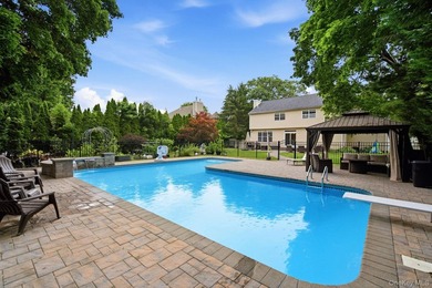 Welcome home to this Post Modern Colonial, where an impressive - photo 2