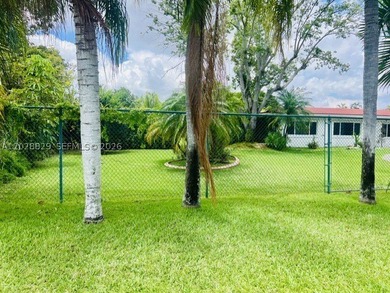 If you are looking for a spacious, comfortable, and welcoming - photo 5
