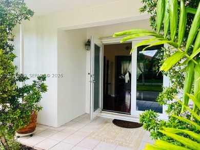 If you are looking for a spacious, comfortable, and welcoming - photo 6