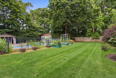 Welcome home to this Post Modern Colonial, where an impressive - photo 7