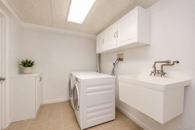 Welcome to this completely updated, modern split-level home in - photo 18