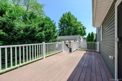 Welcome to this completely updated, modern split-level home in - photo 20