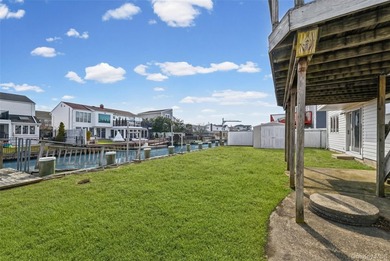 Waterfront high ranch offering 4 bedrooms and 2 full baths, set - photo 22