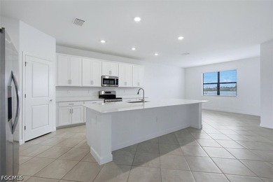 Welcome to Timber Creek! This beautifully maintained 3-bedroom - photo 9