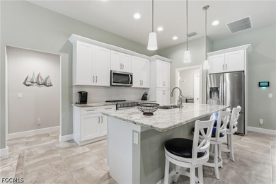 Rare opportunity to own a better than new 3CAR GARAGE pool home - photo 8