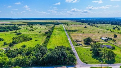 Lake Acreage For Sale in Kerens, Texas