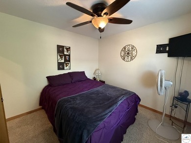 Looking for that optimal full-time home or weekend retreat? This - photo 26