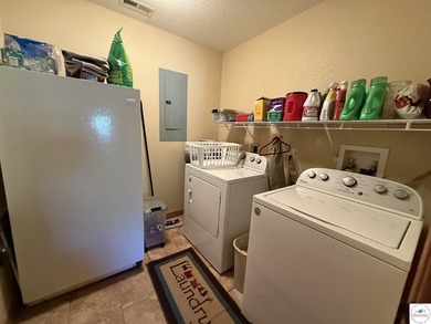 Looking for that optimal full-time home or weekend retreat? This - photo 27