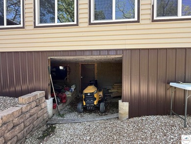 Looking for that optimal full-time home or weekend retreat? This - photo 38