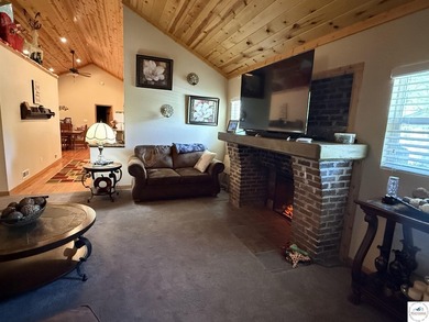 Looking for that optimal full-time home or weekend retreat? This - photo 41