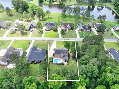 Welcome home to this beautiful custom brick 5-bedroom, 3-bath - photo 4