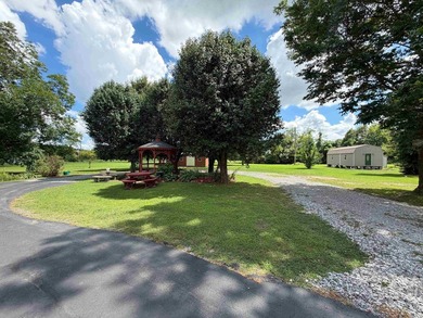 Beautiful Brick Home in Cave City, Arkansas | Prime Location & - photo 4