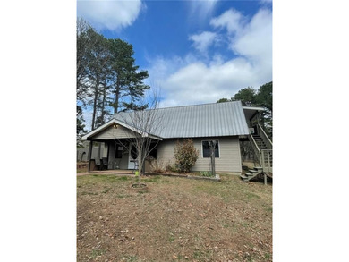 Lake Nottely Home For Sale in Blairsville Georgia