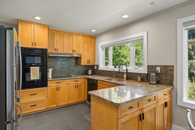Situated down a long private driveway and set on a magnificent - photo 11