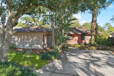 Lake Pontchartrain Home For Sale in Metairie Louisiana