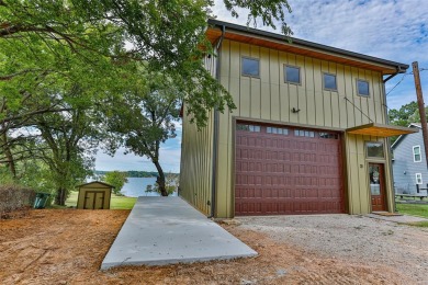 Lake Home For Sale in Gainesville, Texas