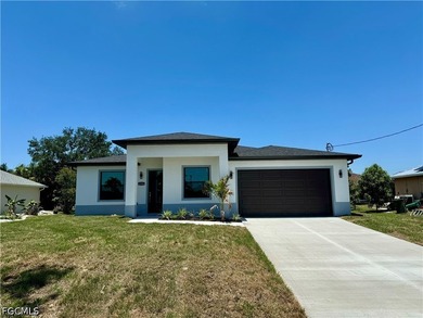 Exceptional opportunity in NW Cape Coral! Beautiful new - photo 2