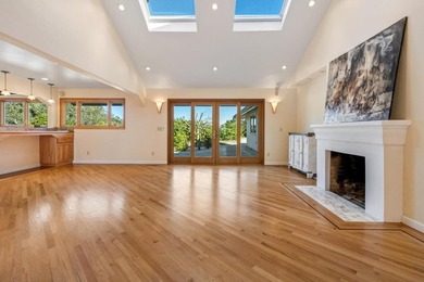 SINGLE LEVEL HOME. LOTS of usable Land to add ADU, Accessory - photo 14