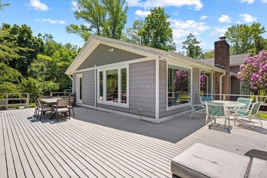 Situated down a long private driveway and set on a magnificent - photo 33