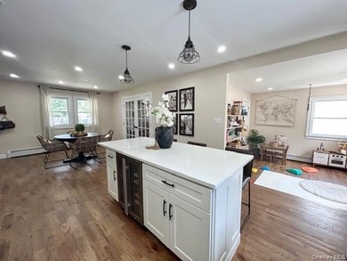 Don't wait to make this beautiful colonial your forever home - photo 3