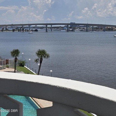 Million-Dollar Views Without the Million-Dollar Price Tag! - photo 4