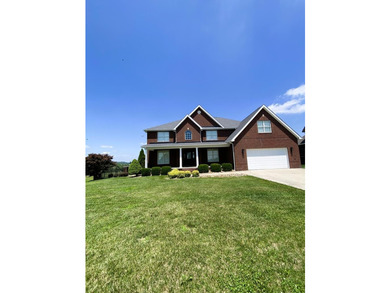 Enjoy the beauty of this 5 bedroom, 4 bath home at Stone Crest - photo 2