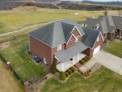 Enjoy the beauty of this 5 bedroom, 4 bath home at Stone Crest - photo 4