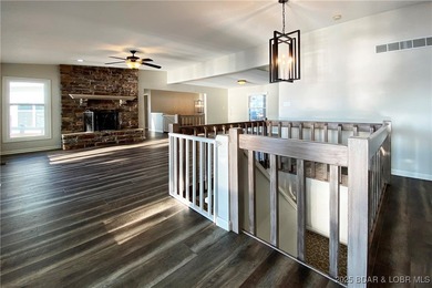 PERFECT VACATION RENTAL - sleeps up to 20+ people. And there's a - photo 11