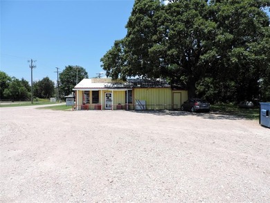 Lake Commercial For Sale in Gun Barrel City, Texas