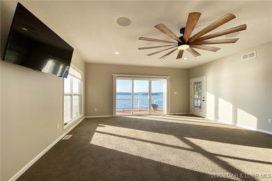 PERFECT VACATION RENTAL - sleeps up to 20+ people. And there's a - photo 13