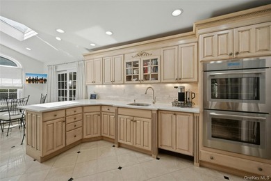 This absolutely stunning, updated Colonial offers timeless - photo 18