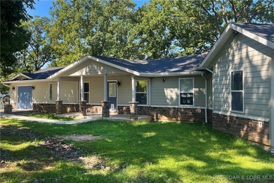 PERFECT VACATION RENTAL - sleeps up to 20+ people. And there's a - photo 19