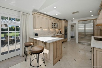 This absolutely stunning, updated Colonial offers timeless - photo 19