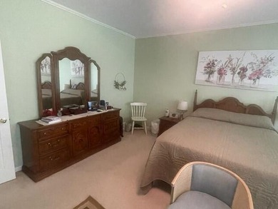 Well Maintained One Owner Custom Built Brick Home. Located Just - photo 20