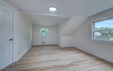 This is the home you have been waiting for! Well maintained 4 - photo 21