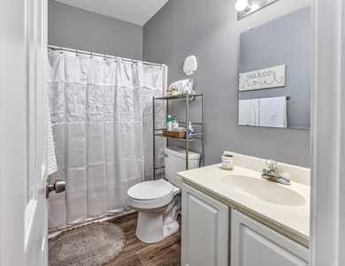 PRIDE OF OWNERSHIP SHOWS IN THIS HIGHLY DESIRABLE 1ST FLOOR, 2 - photo 22