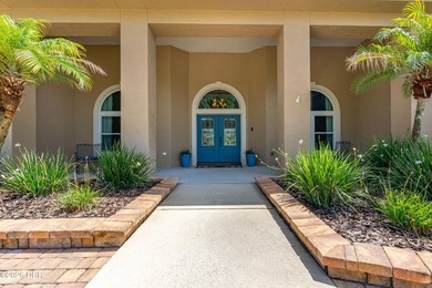 RARELY AVAILABLE, THIS SINGLE-STORY 5-BEDROOM, 4-BATH EXECUTIVE - photo 2