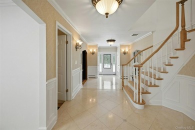 This absolutely stunning, updated Colonial offers timeless - photo 29