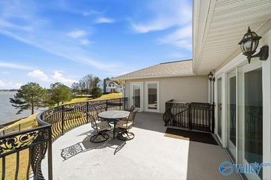 Luxury Weiss Lake waterfront estate offering 5,618 heated sq ft - photo 33