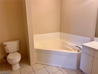 New Cabinets, New Paint & New Carpet!!! This well-maintained - photo 8