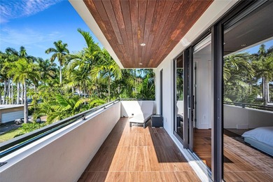 Turn-key, fully furnished, and behind the gates of North Bay - photo 30