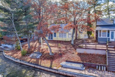 Clear Lake - Ogemaw County  Home For Sale in West Branch Michigan